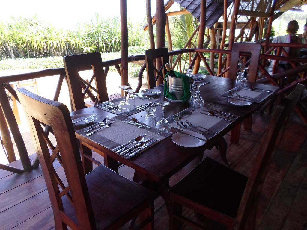 Kirinda Beach Resort, Yala Exteriör bild