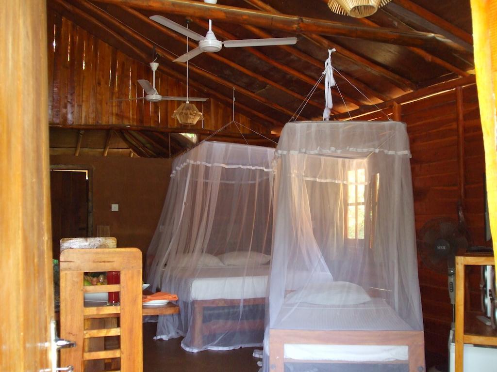 Kirinda Beach Resort, Yala Exteriör bild