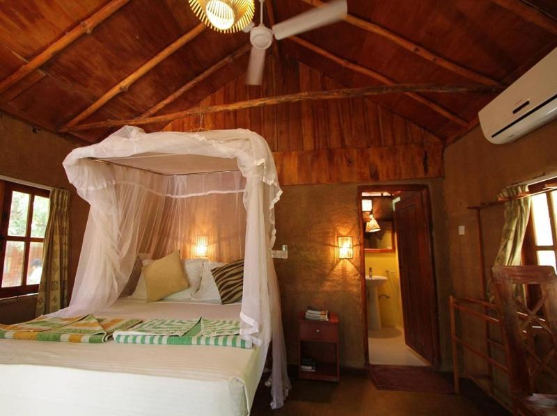 Kirinda Beach Resort, Yala Exteriör bild
