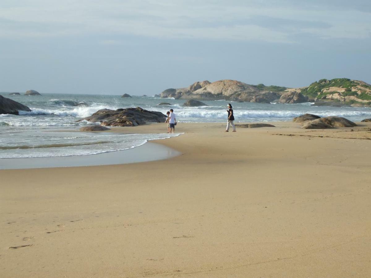 Kirinda Beach Resort, Yala Exteriör bild